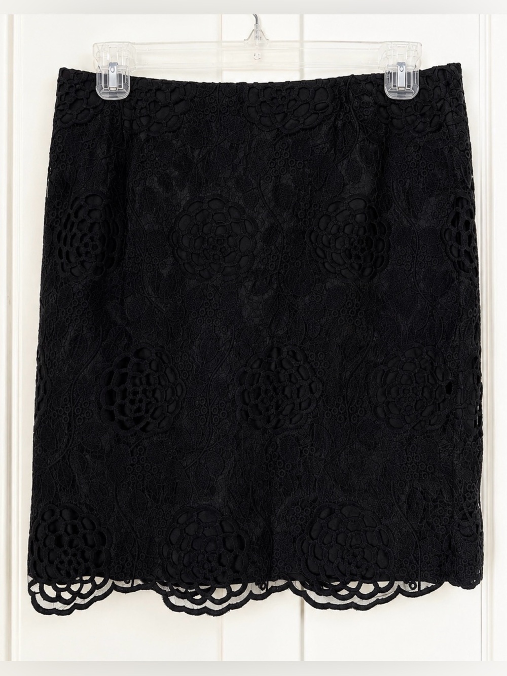 Halogen Black Embroidered Floral Cutwork Romantic Skirt 10P Petite Scalloped Hem